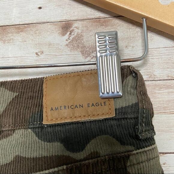 American Eagle Outfitters Camouflage Mom Jeans Corduroy Cabincore Preppy Size 0 - Picture 4 of 10